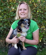 Joyce und Nicole nach bestandener Begleithundeprüfung